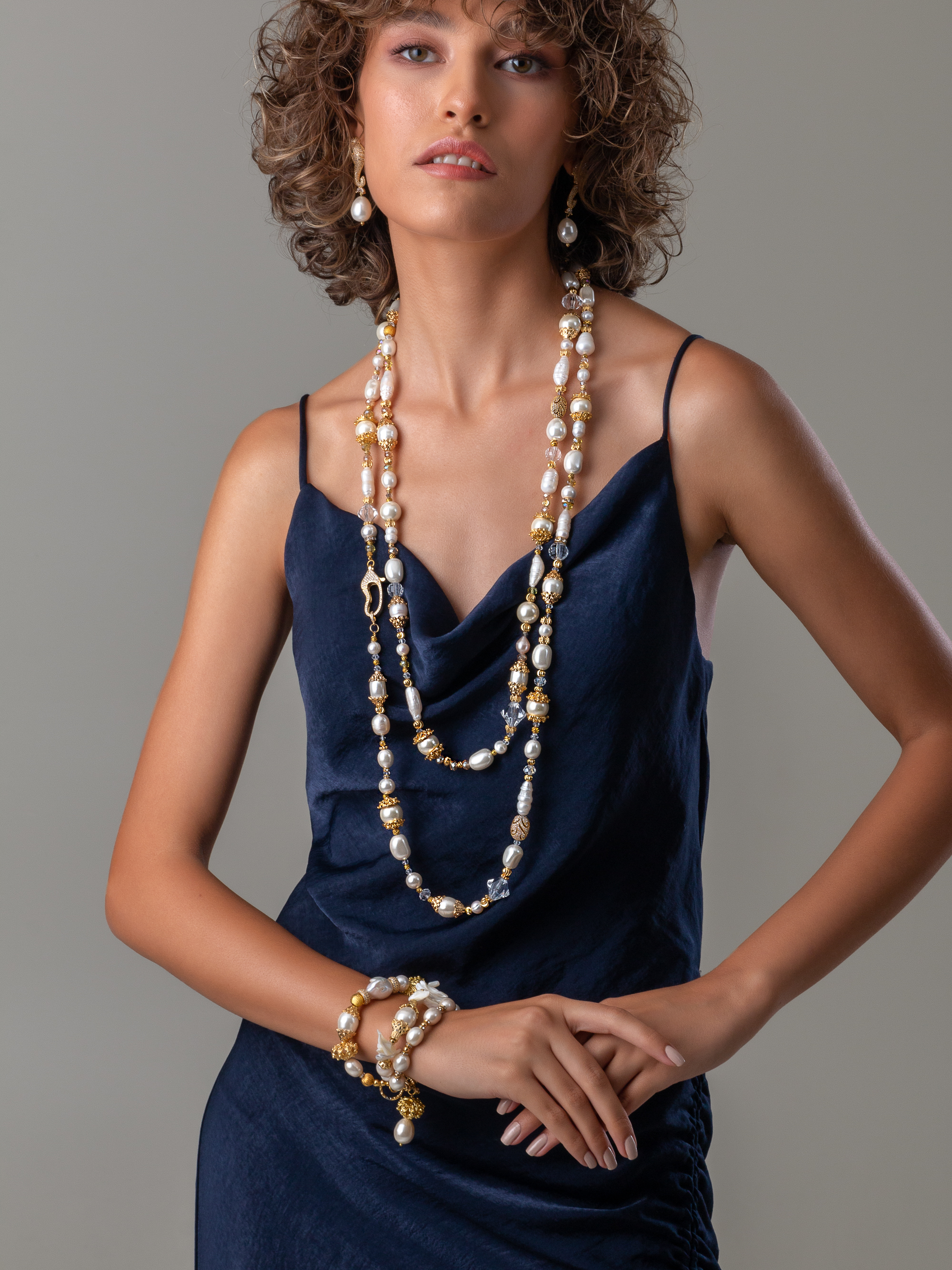 Afrodit Necklace Set