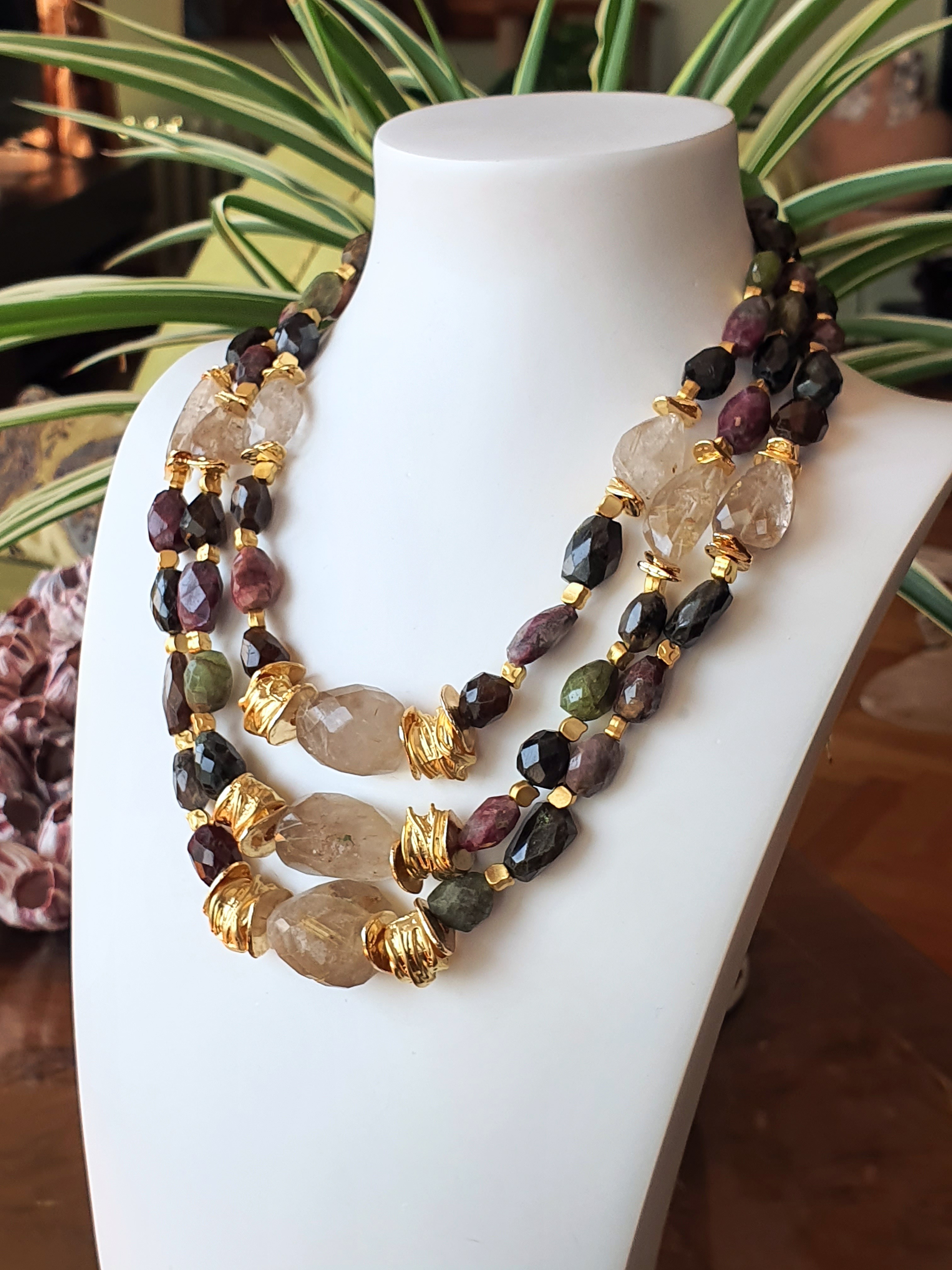 Mürdüm Necklace